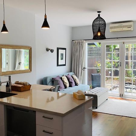 Uptown City Haven - Christchurch Townhouse Екстер'єр фото